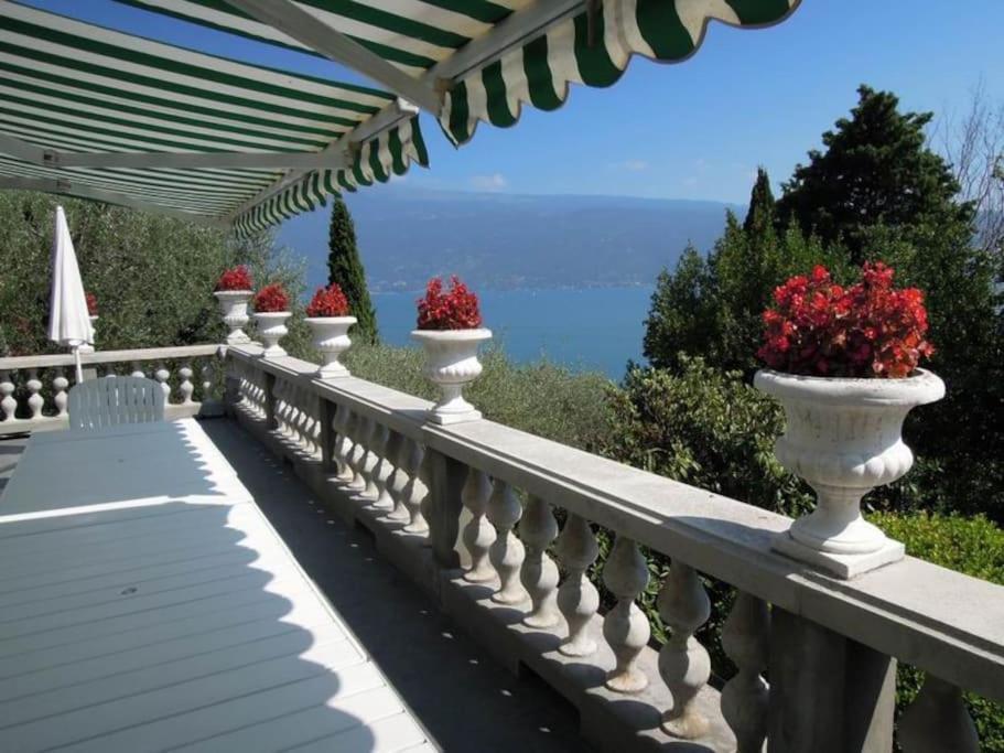 Villa Pinetina Gargnano Exterior photo